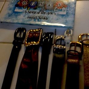 Women’s belts